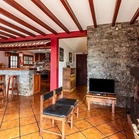 Cayenne House Santa Cruz (Madeira)