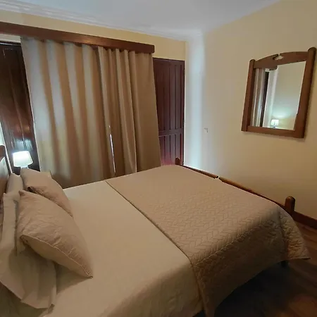 Cayenne House Holiday home Santa Cruz (Madeira)
